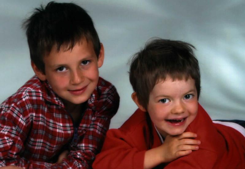 Jan und Leonora im Kindergarten Mitte 2004